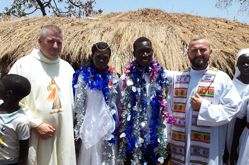 Misjonarze i uchodźcy: Uganda